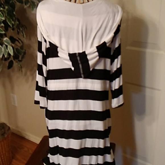 Kenneth Cole Striped Hooded Dress - Picture 6 of 8
